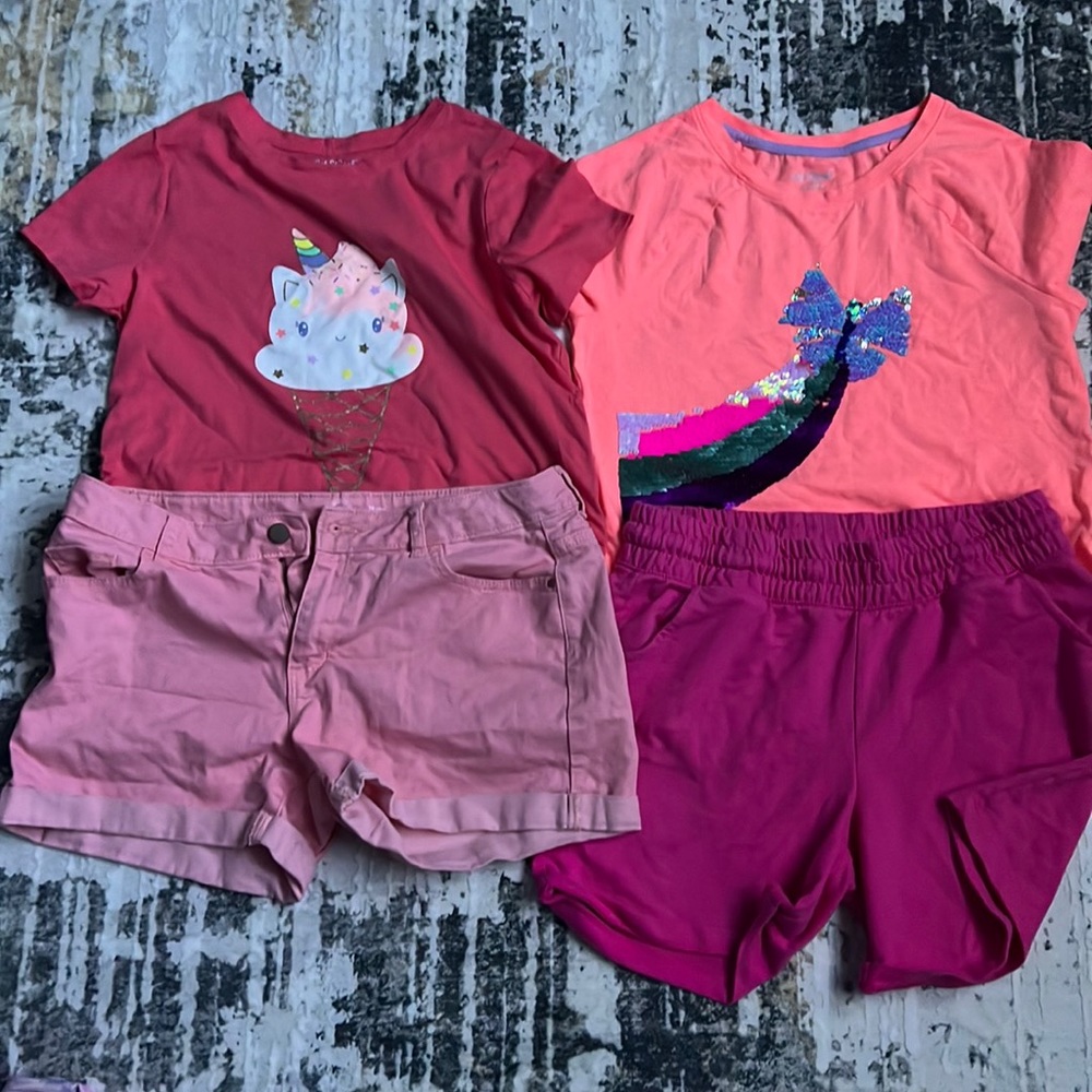 girl tshirt and shorts